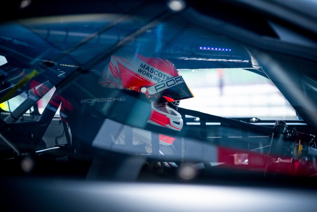 Bastian Buus klar til ambitiøs GT World Challenge-indsats
(Foto: Absolute Racing)